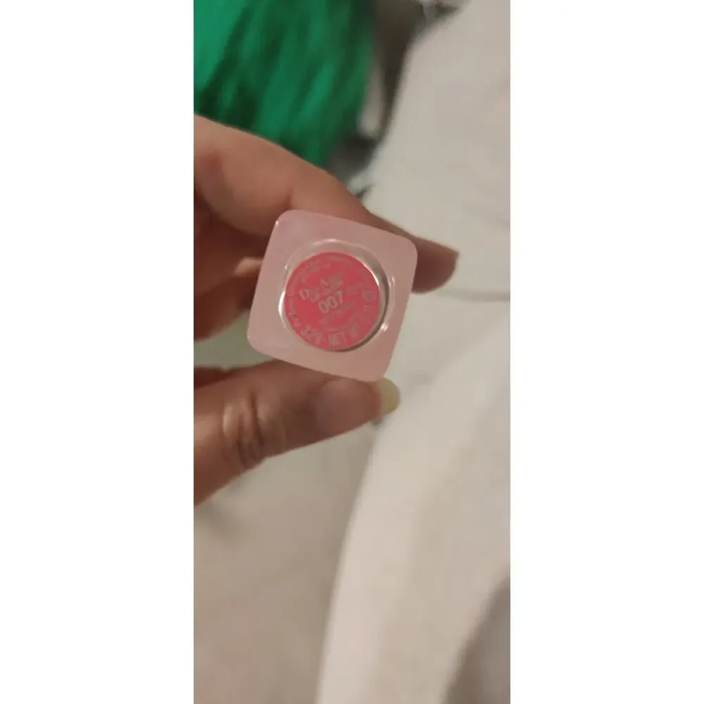 Dior Addict Lip Glow Balm in 007 in Raspberry - Picture 5 of 5